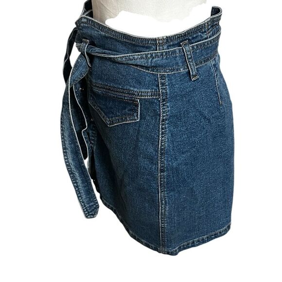 Naf Naf  denim, Skirt, Stone blue I’ll size 36 us size 6 pockets pearl button - Picture 7 of 14